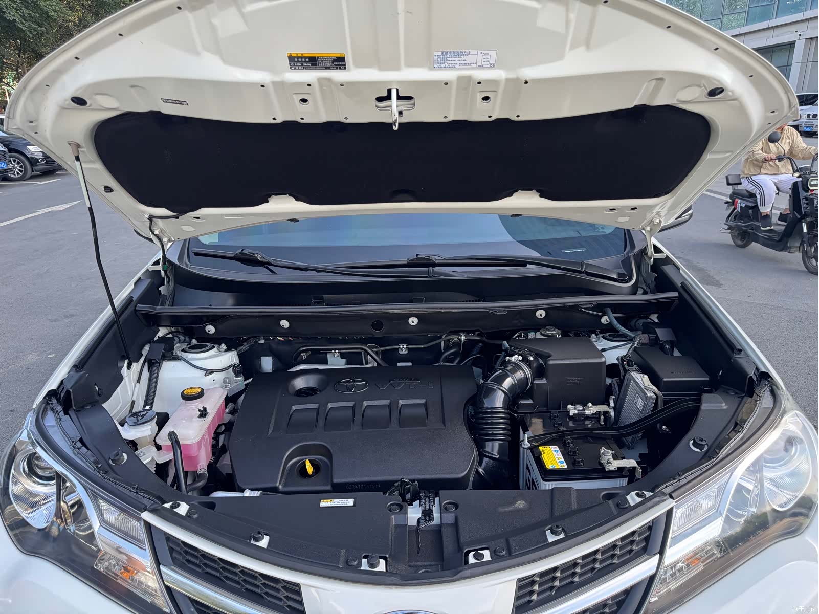 Toyota RAV4, 2016 33