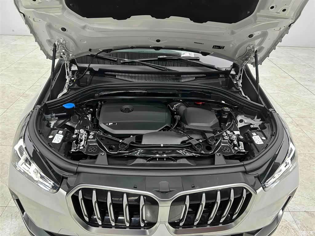 BMW X1, 2024 21