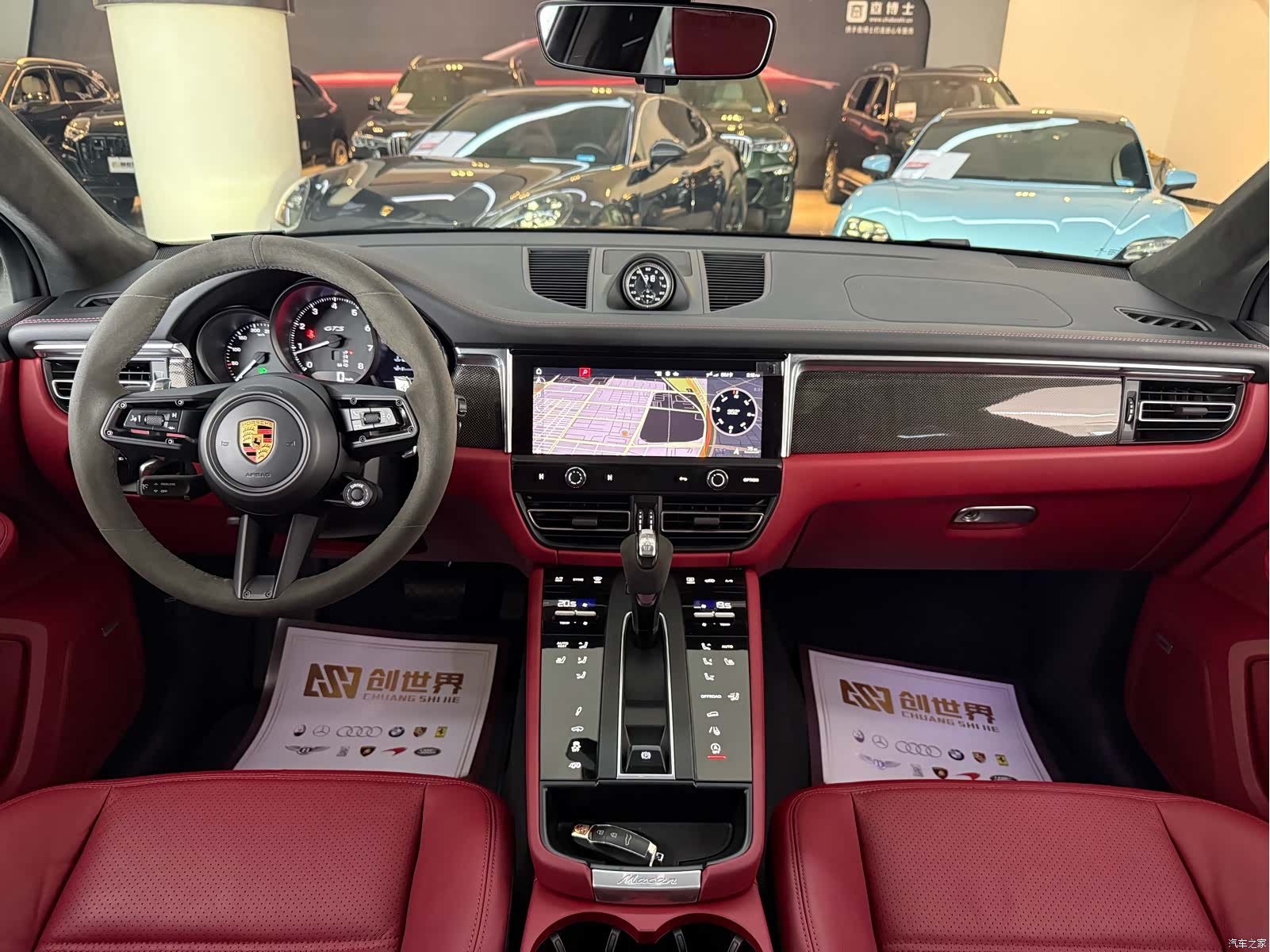 Porsche Macan, 2023 11