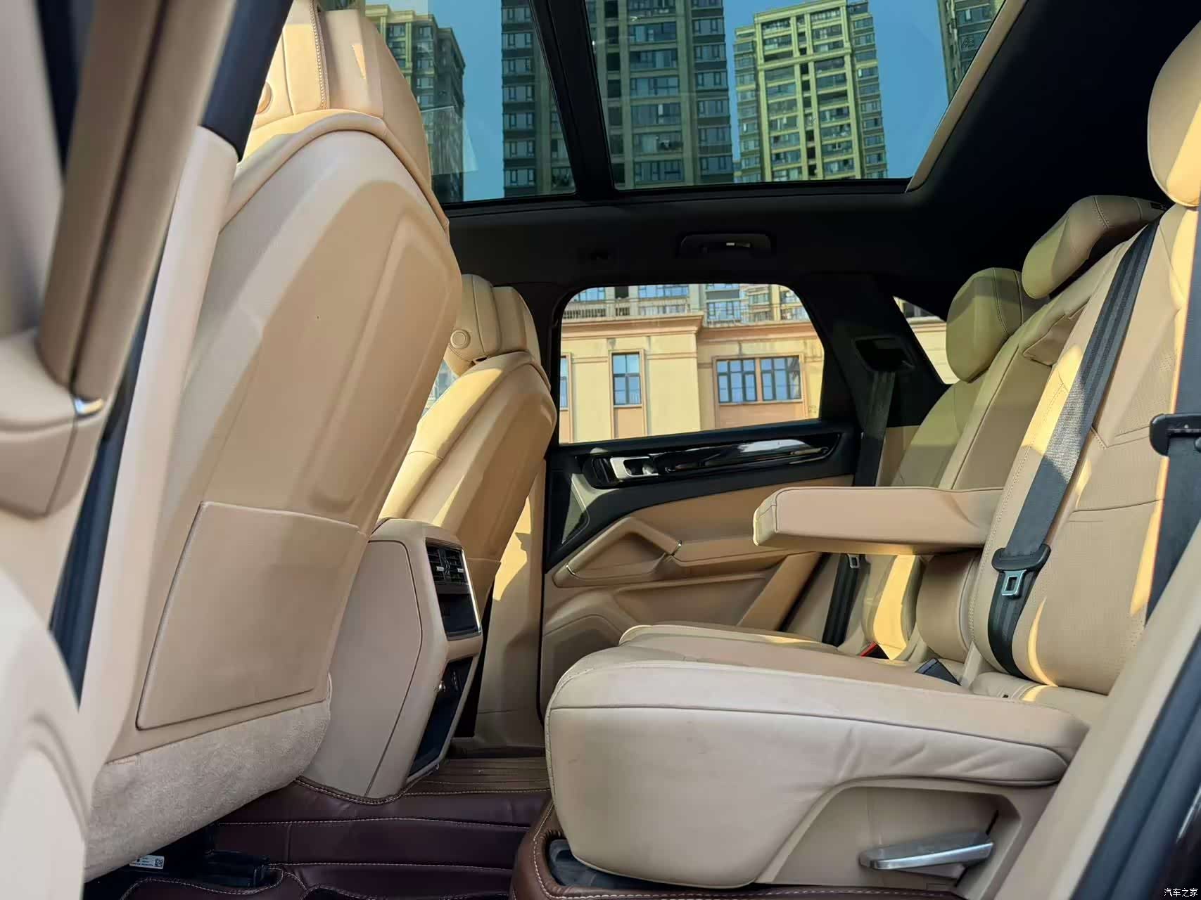 Porsche Cayenne, 2018 15