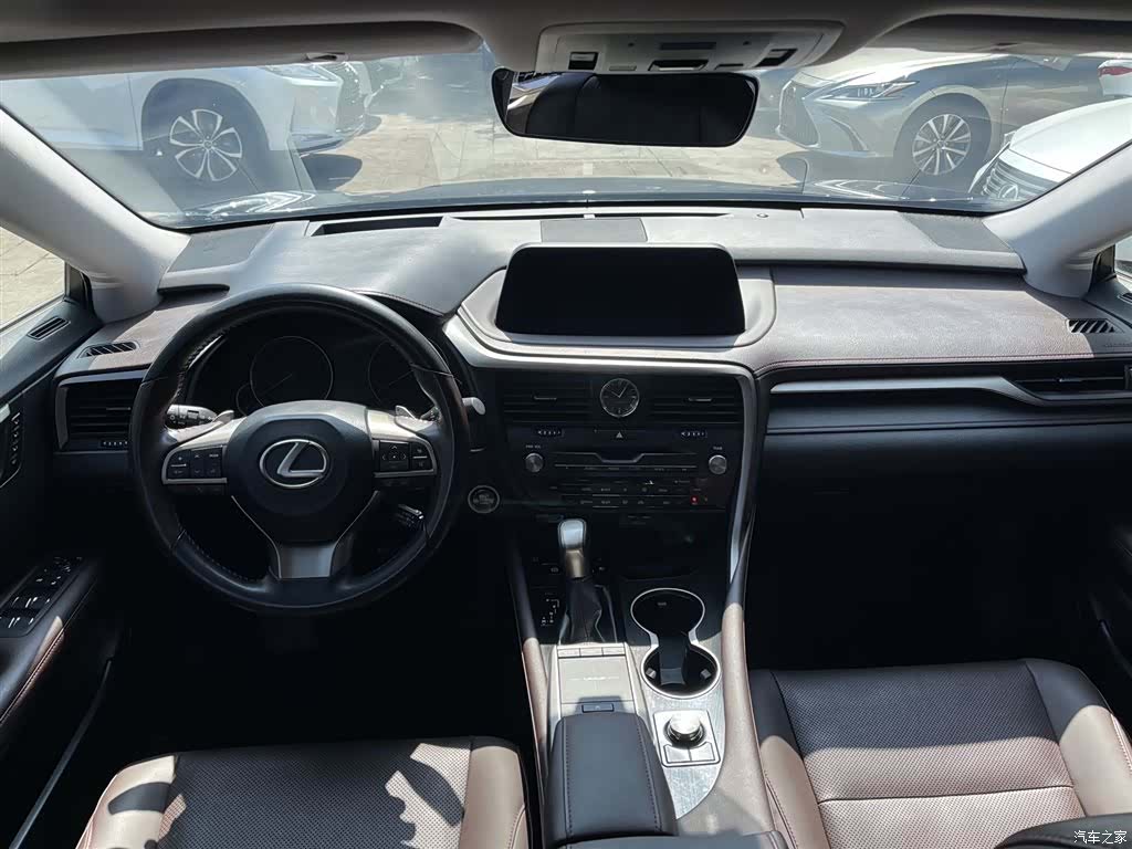 Lexus RX, 2022 8