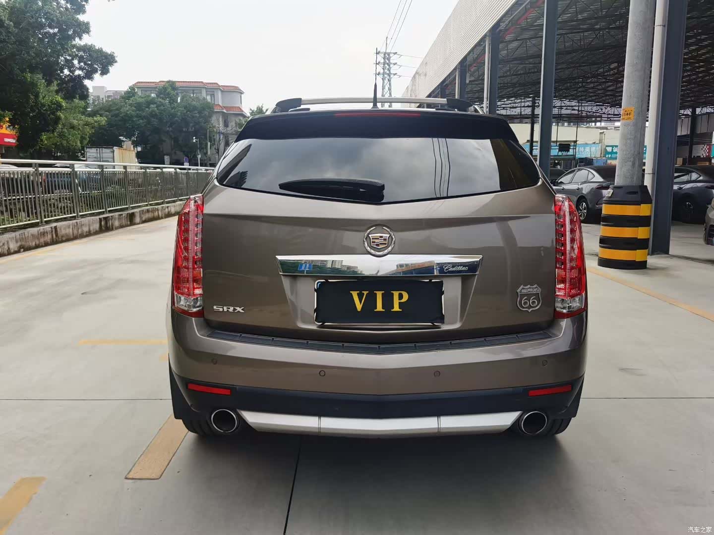 Cadillac SRX, 2013 8