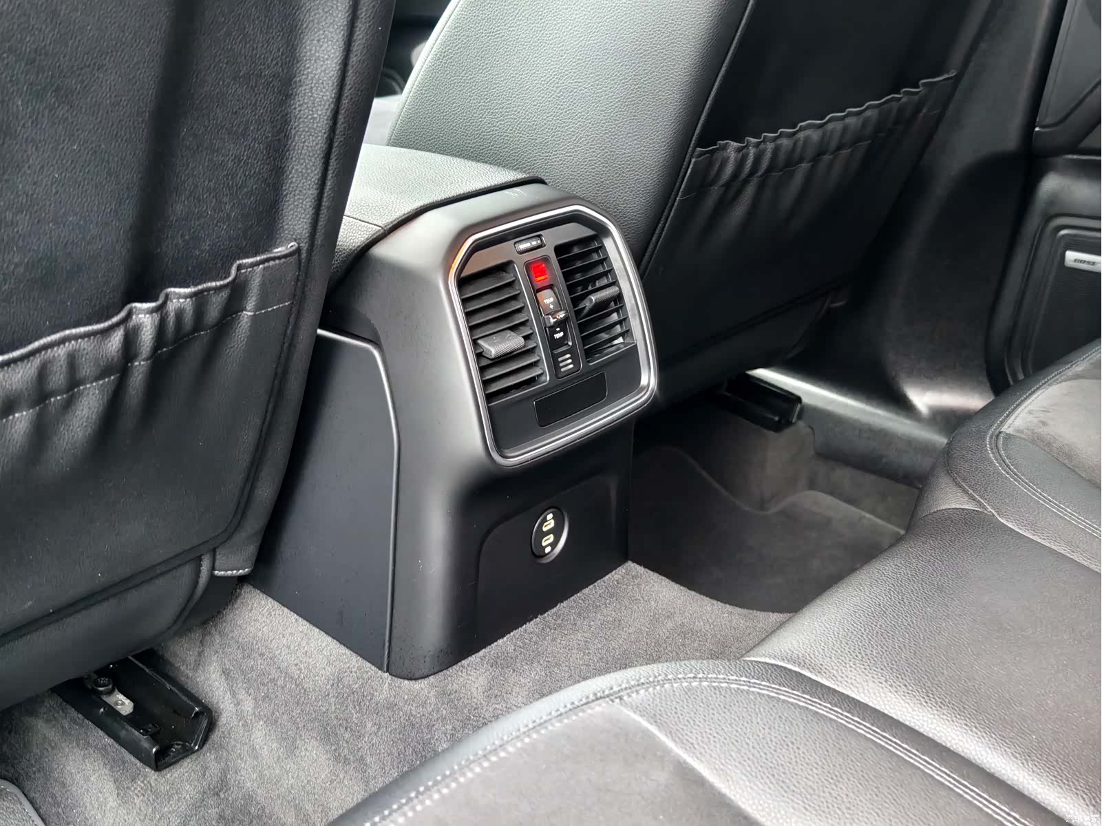Porsche Macan, 2021 10