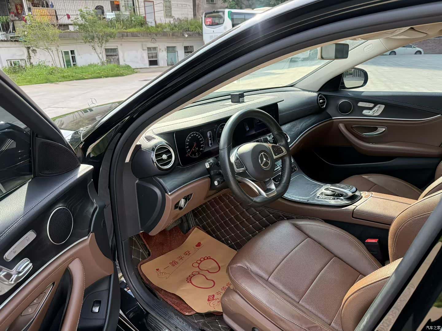Mercedes-Benz E-Class, 2018 4