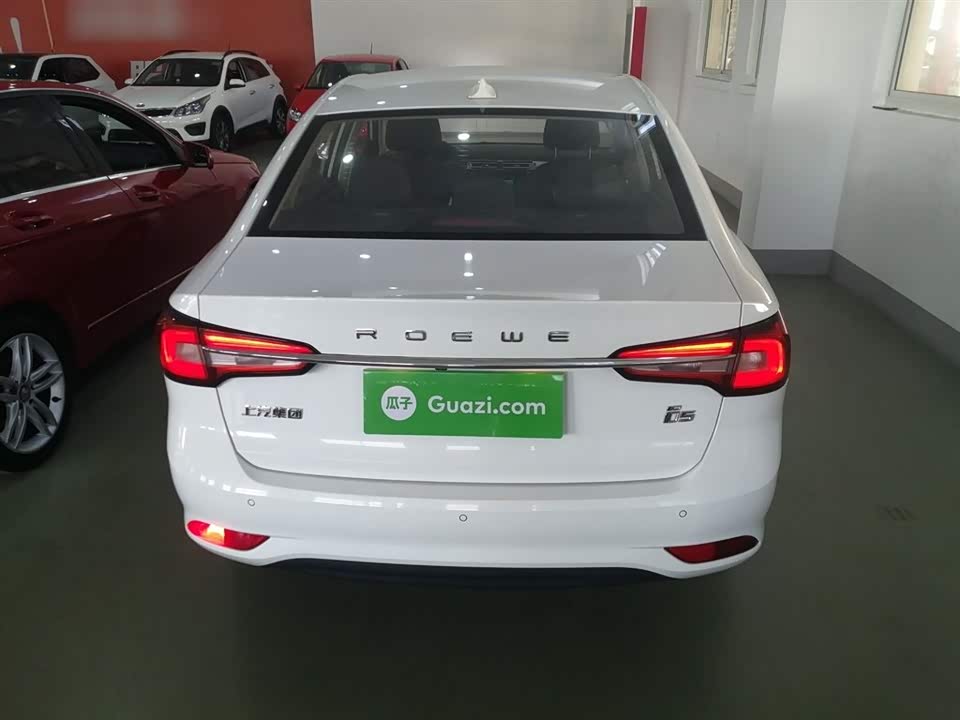 Roewe i5