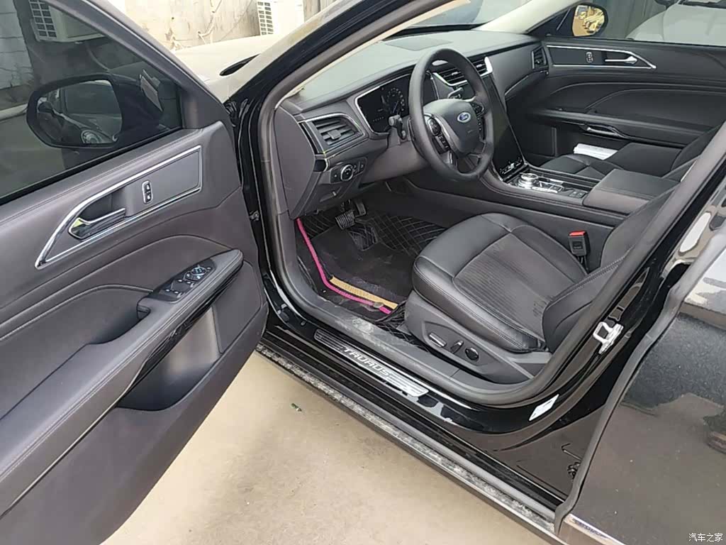 Ford Taurus, 2020 16
