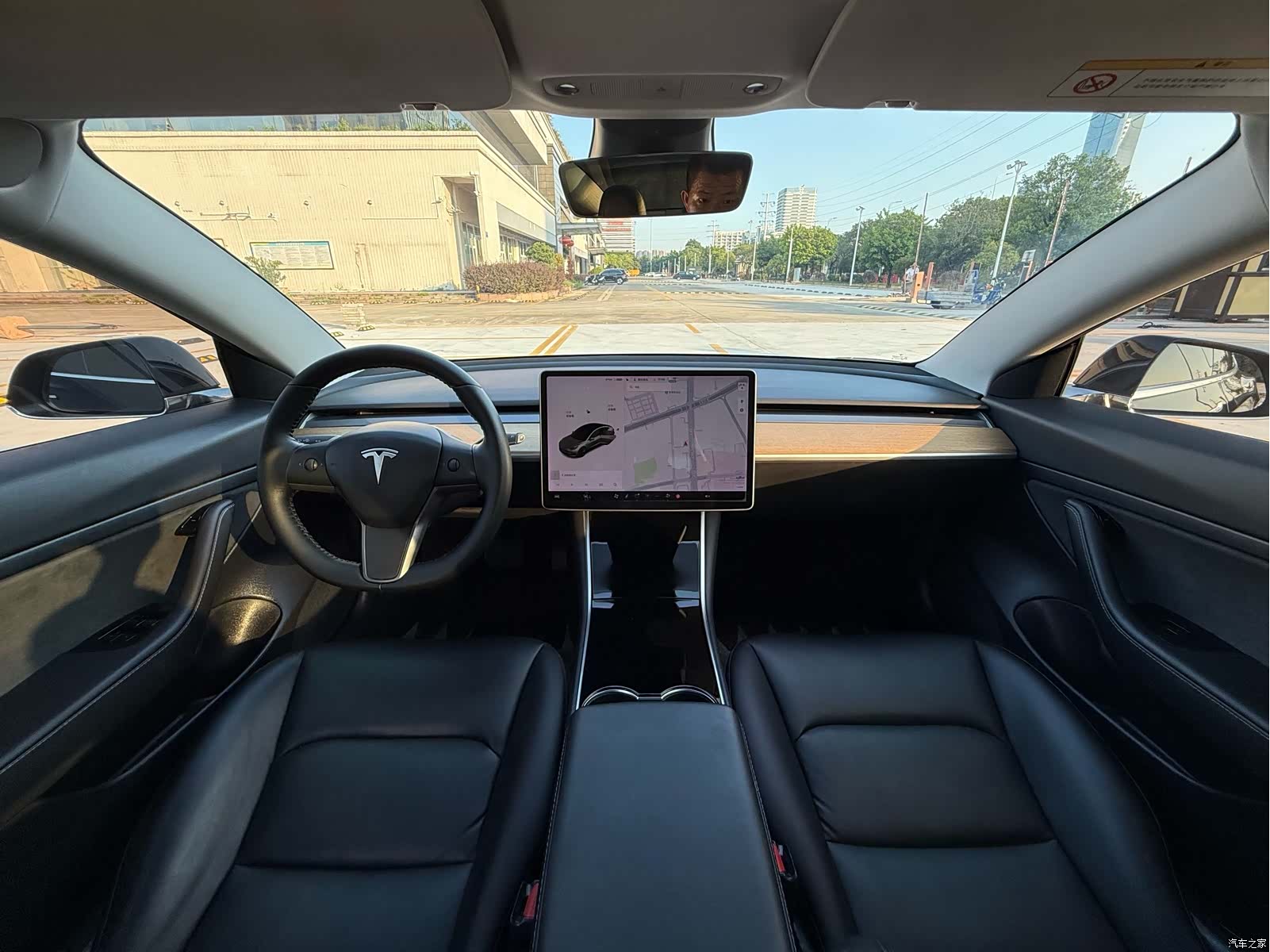 Tesla Model 3, 2020 все фото