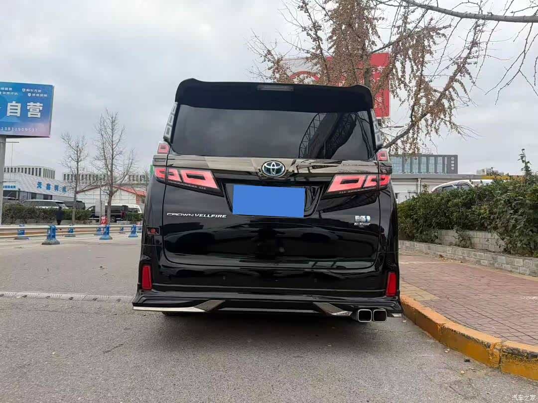 Toyota Vellfire, 2023 6
