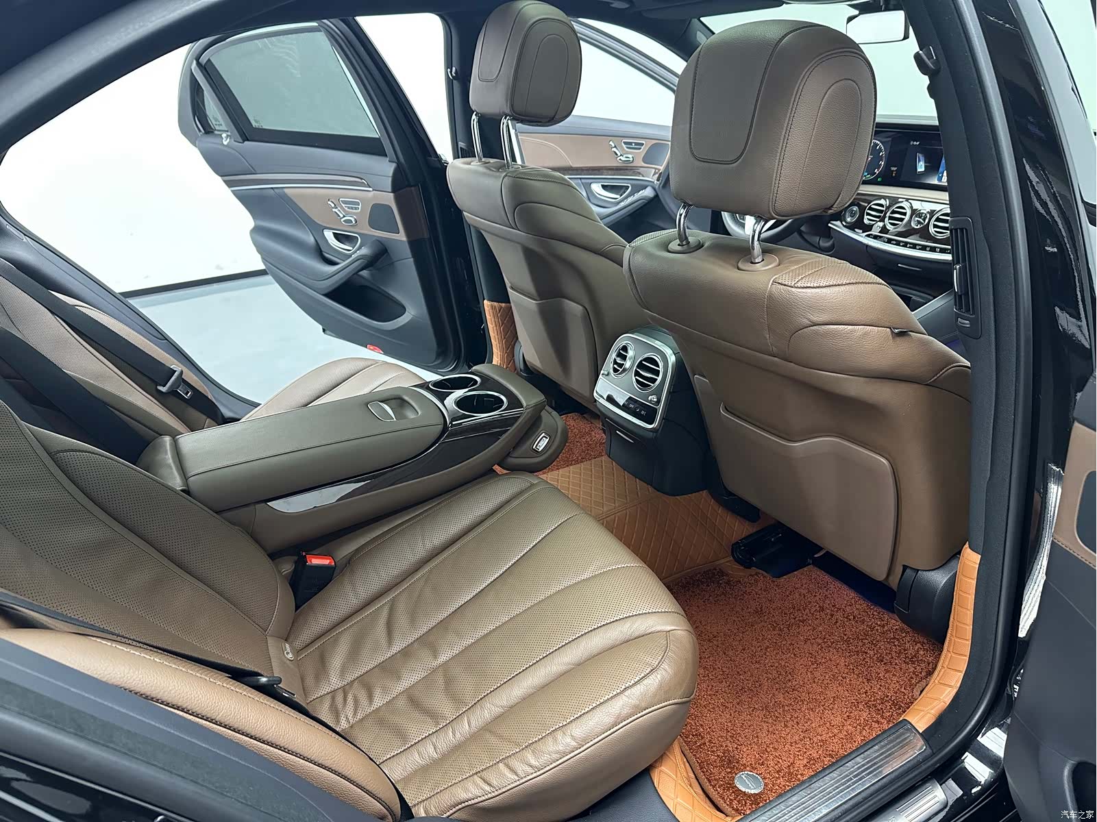 Mercedes-Benz S-Class, 2020 12