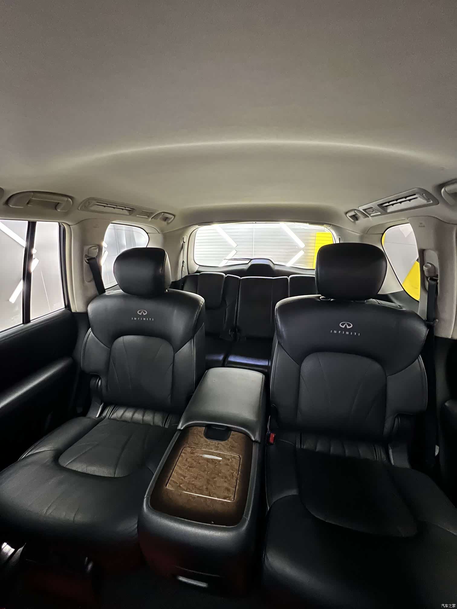 Infiniti QX56, 2014 46