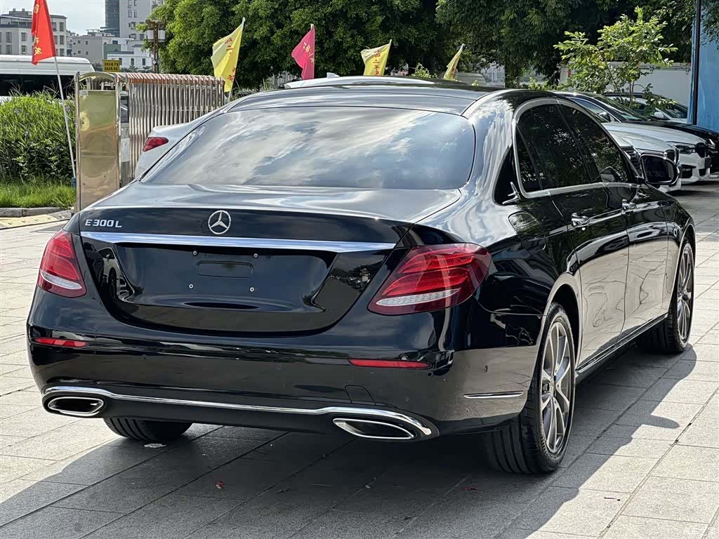 Mercedes-Benz E-Class, 2017 4