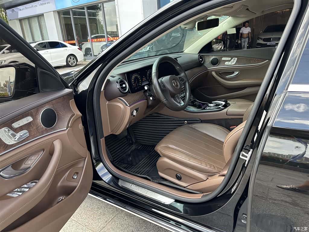 Mercedes-Benz E-Class, 2017 9