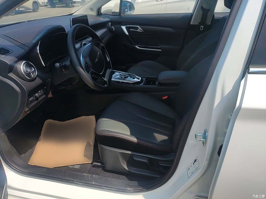 BAIC EU5, 2026 15