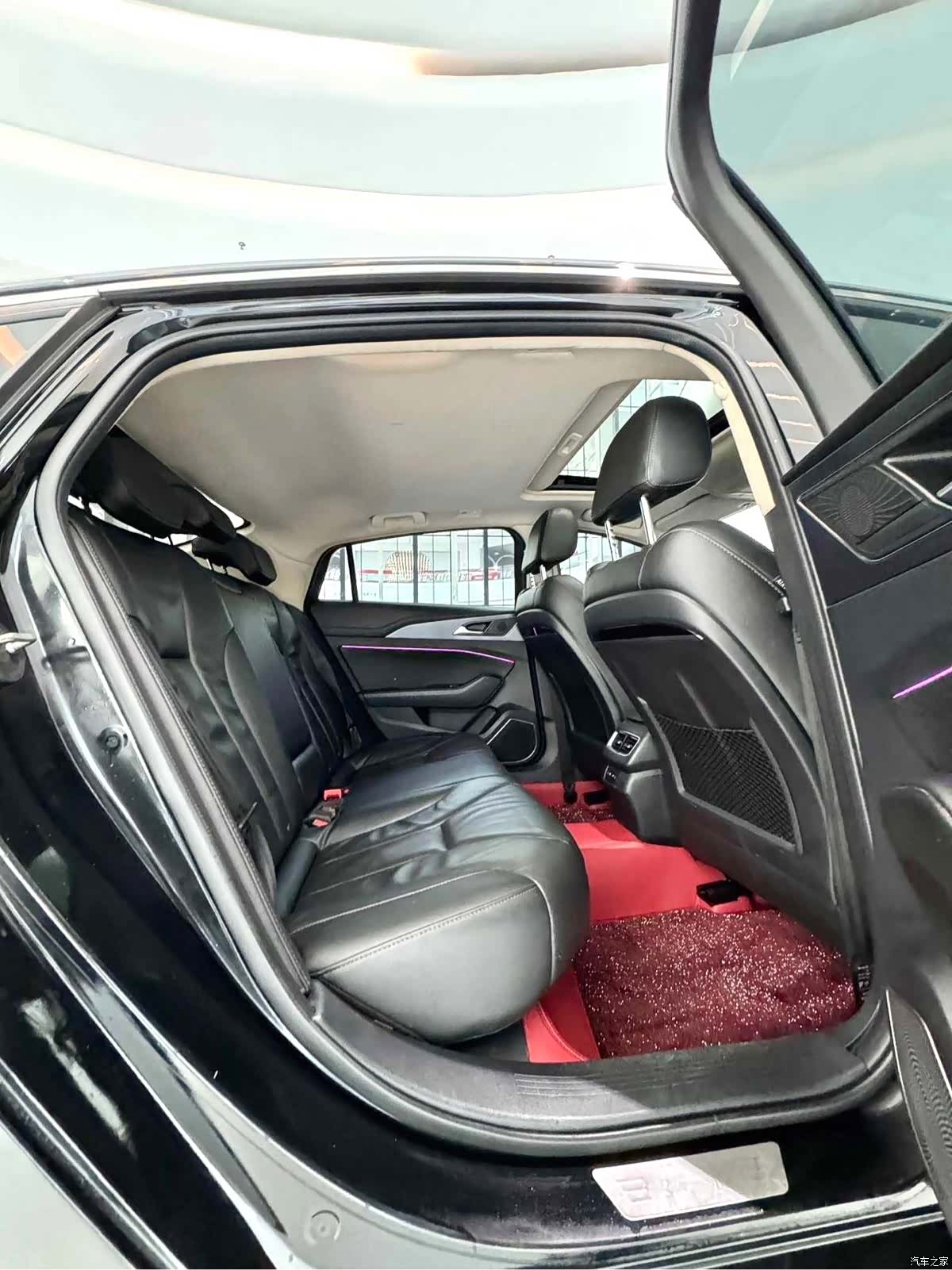 Hongqi H5, 2021 6