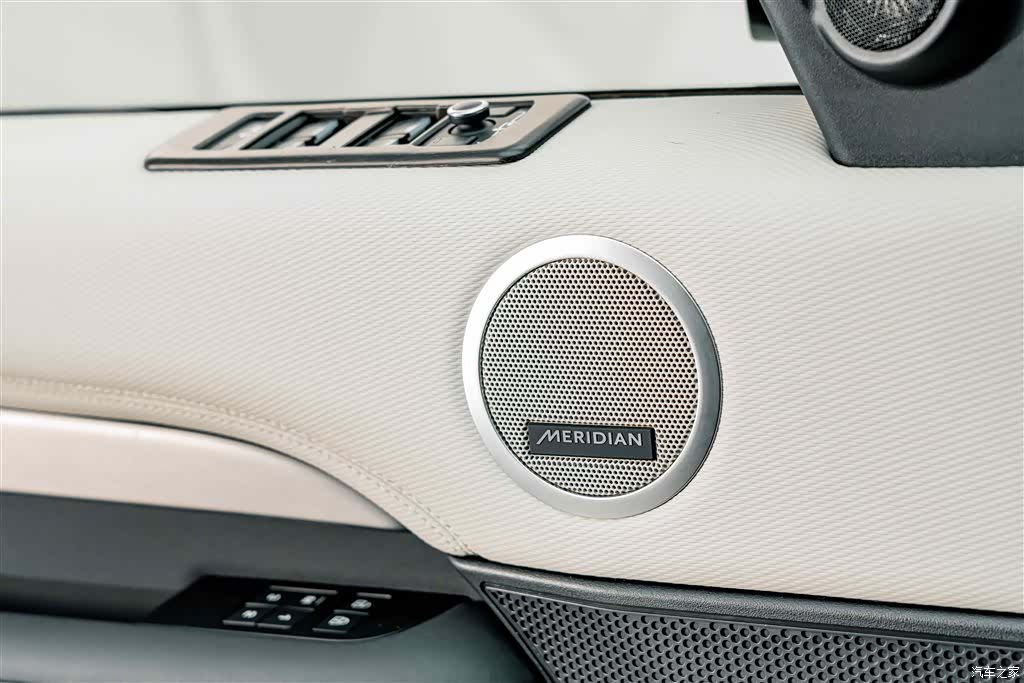 Land Rover Discovery, 2021 19