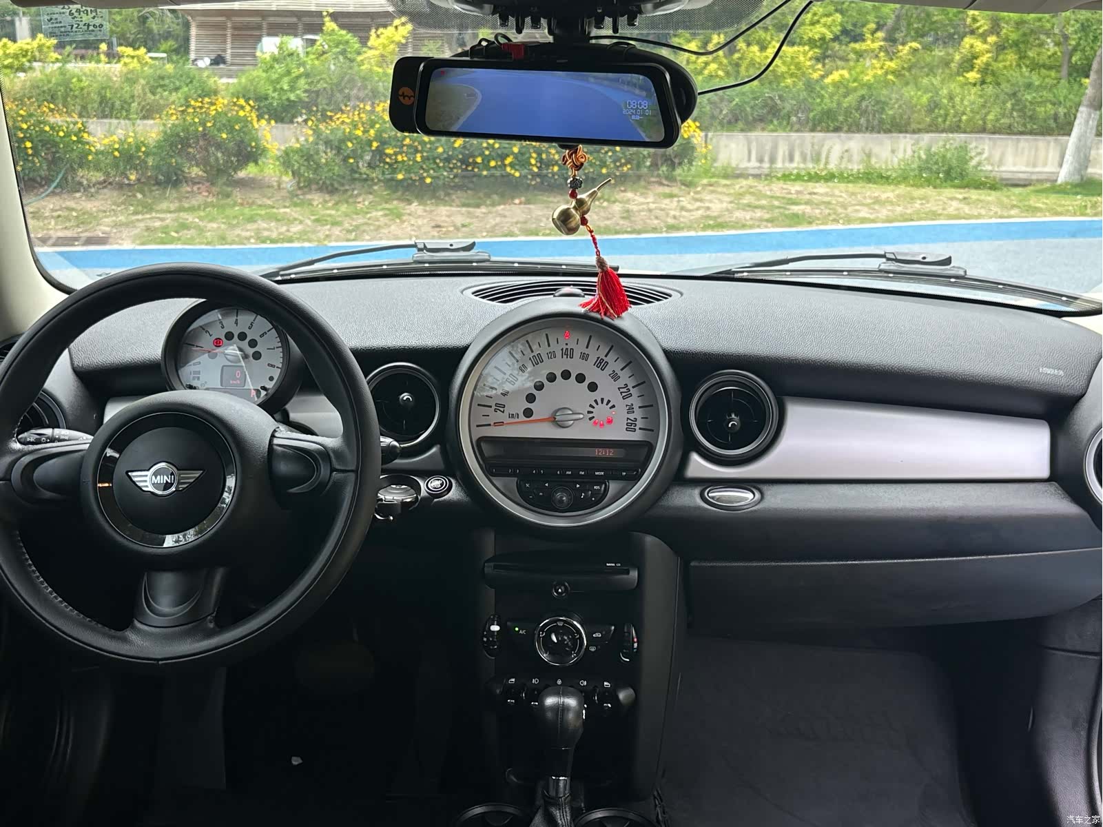 Mini ONE, 2013 6