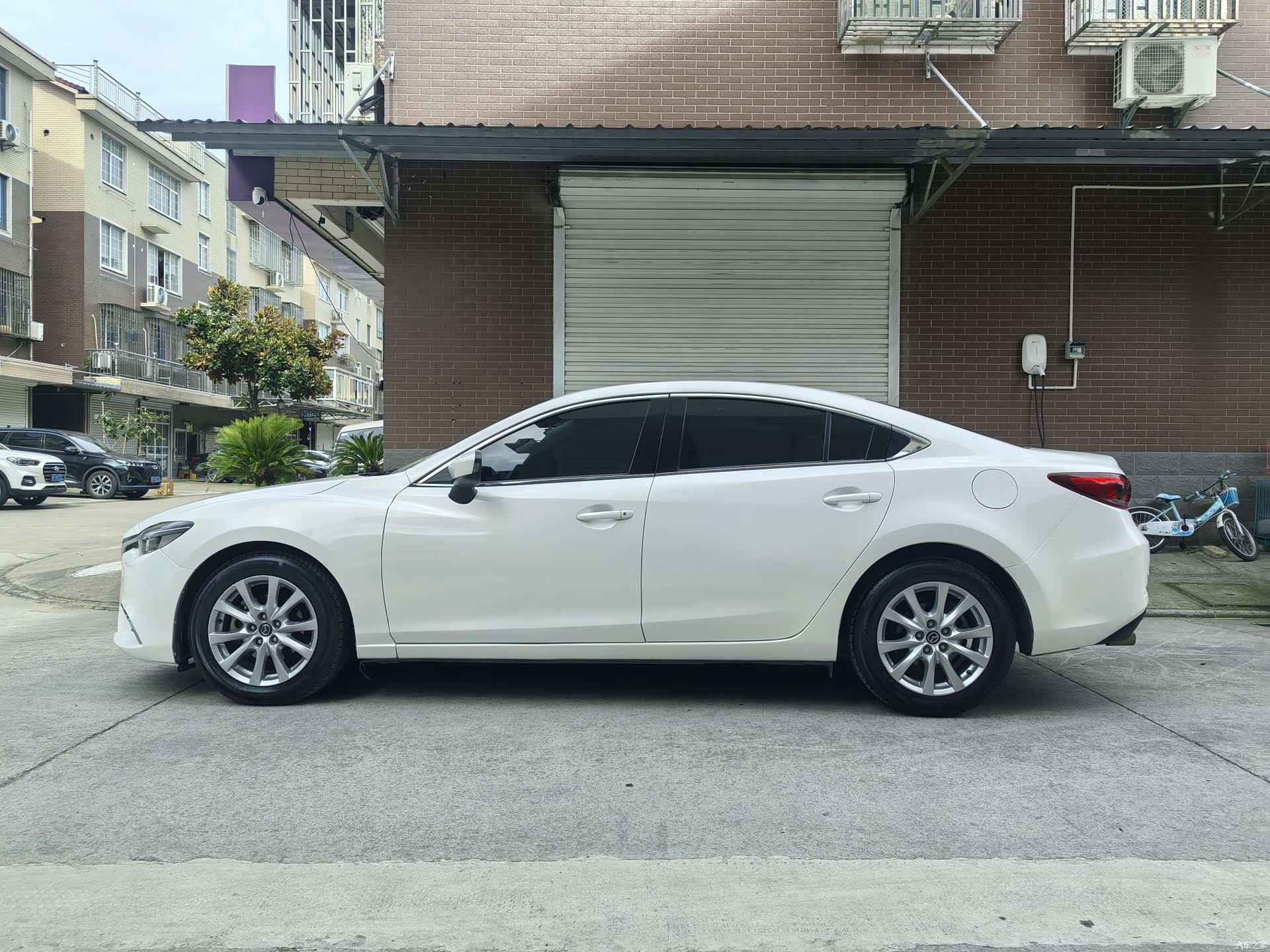 Mazda Atenza, 2017 4