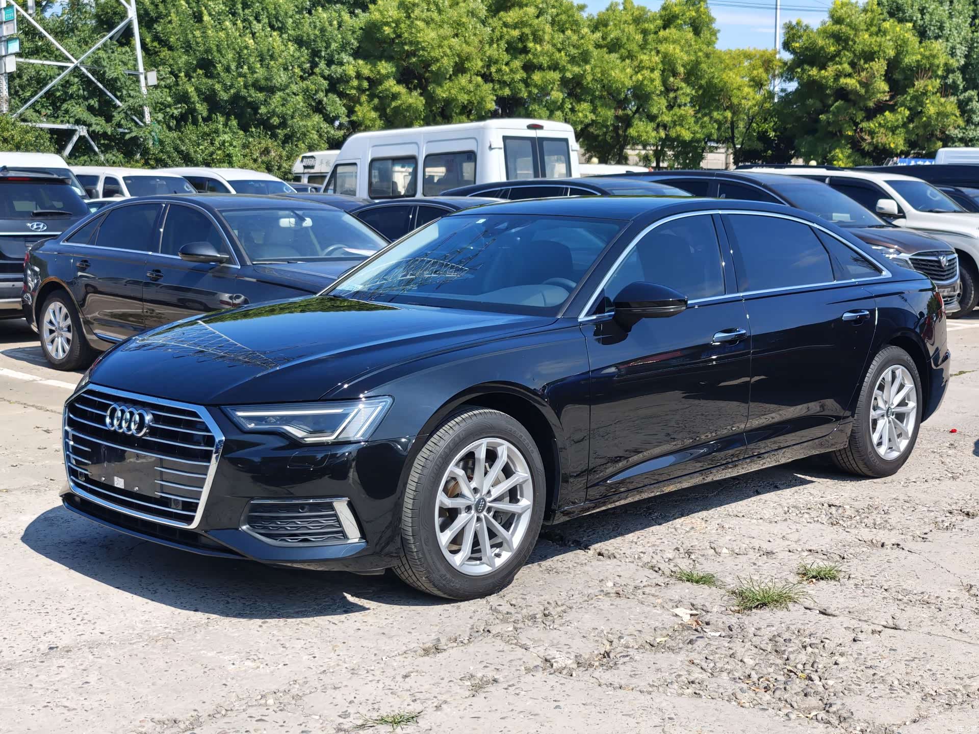 Audi A6L, 2020 1