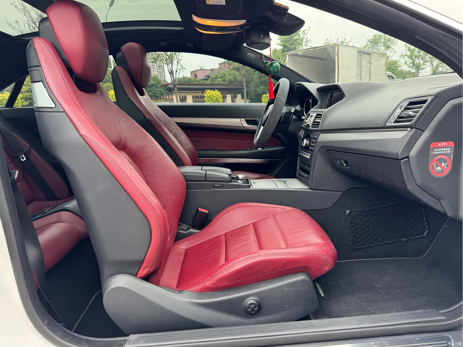 Mercedes-Benz E-Class, 2015 все фото