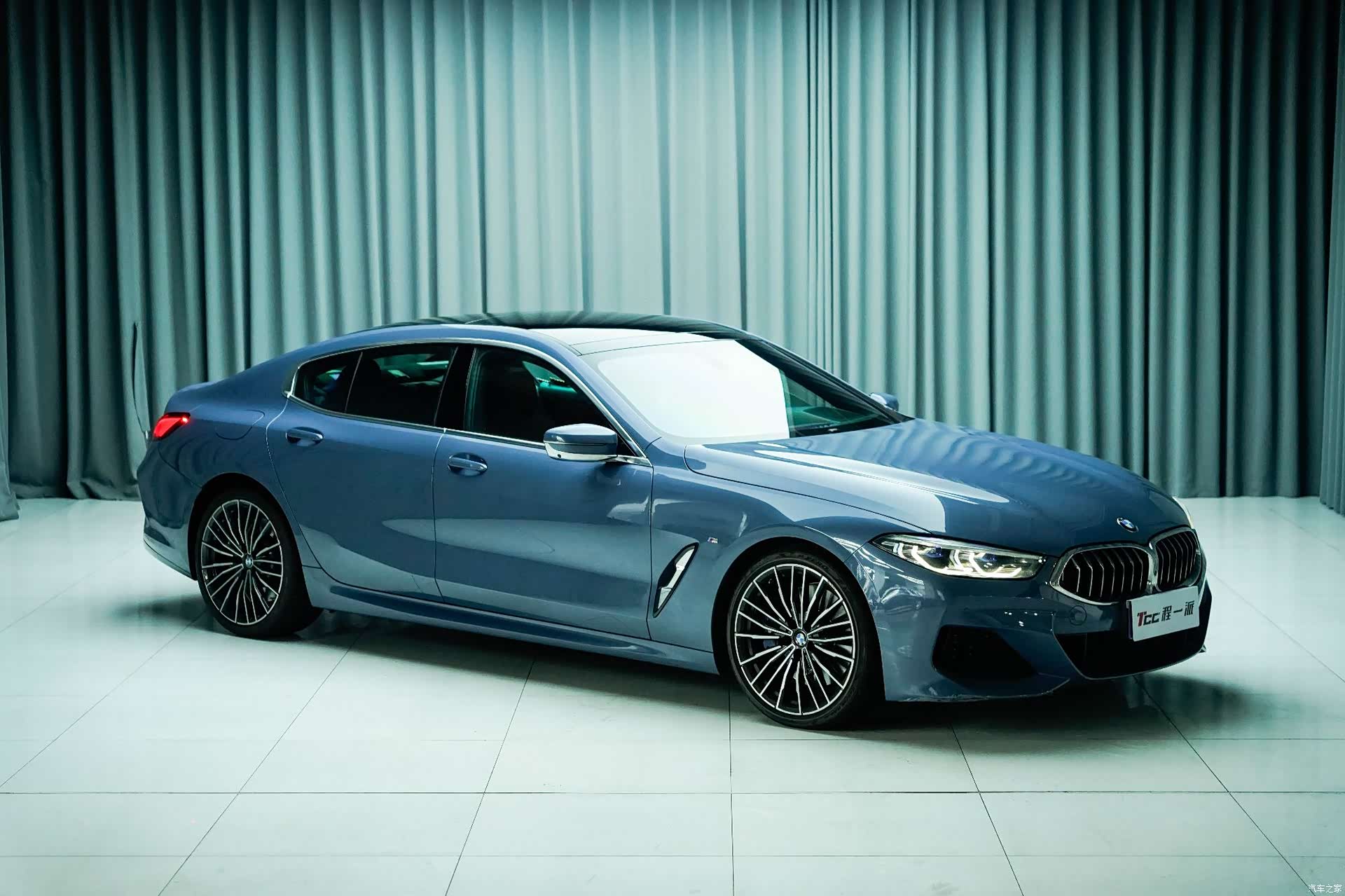 BMW 8 Series, 2020 4