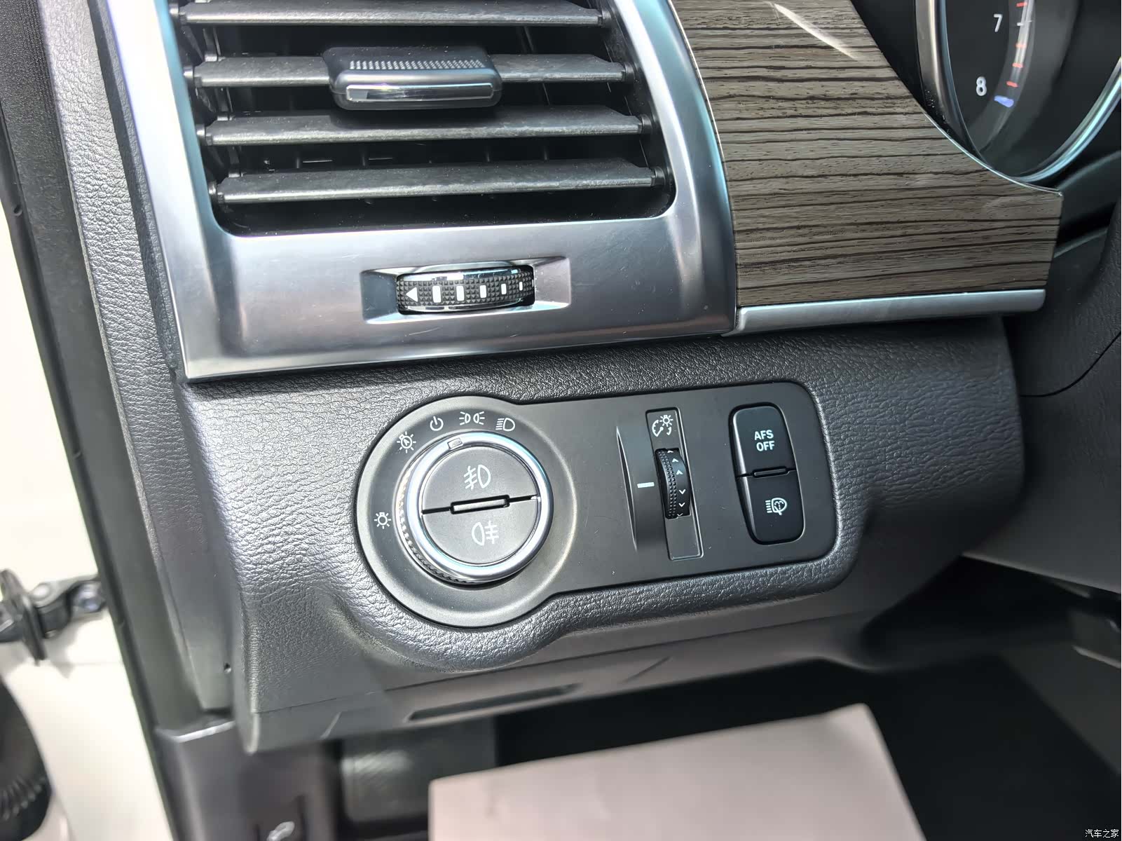 Haval H9, 2017 16
