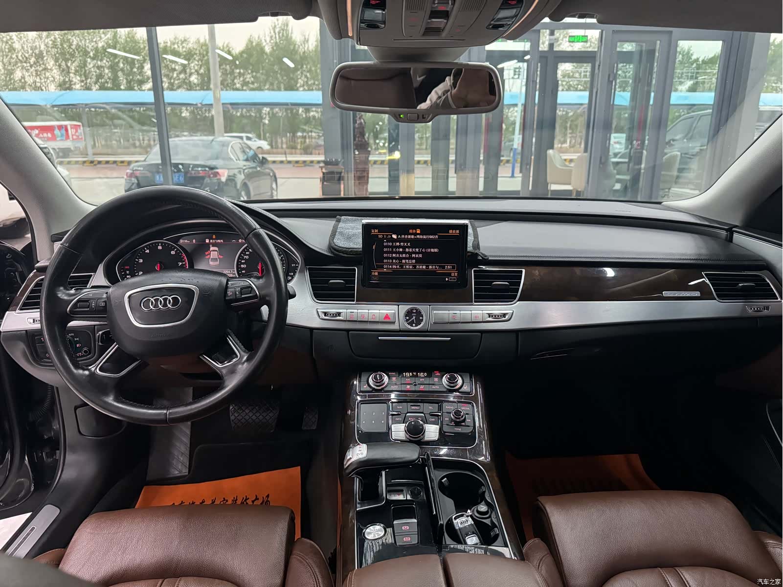 Audi A8L, 2015 8