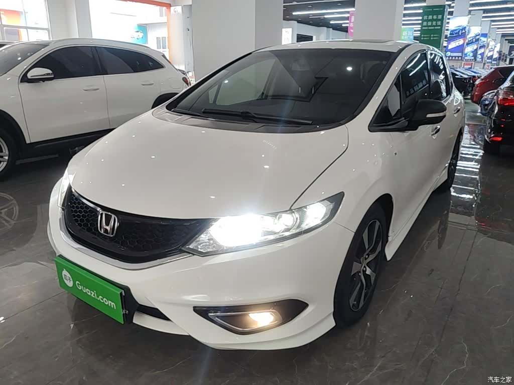 Honda Jade, 2016 1