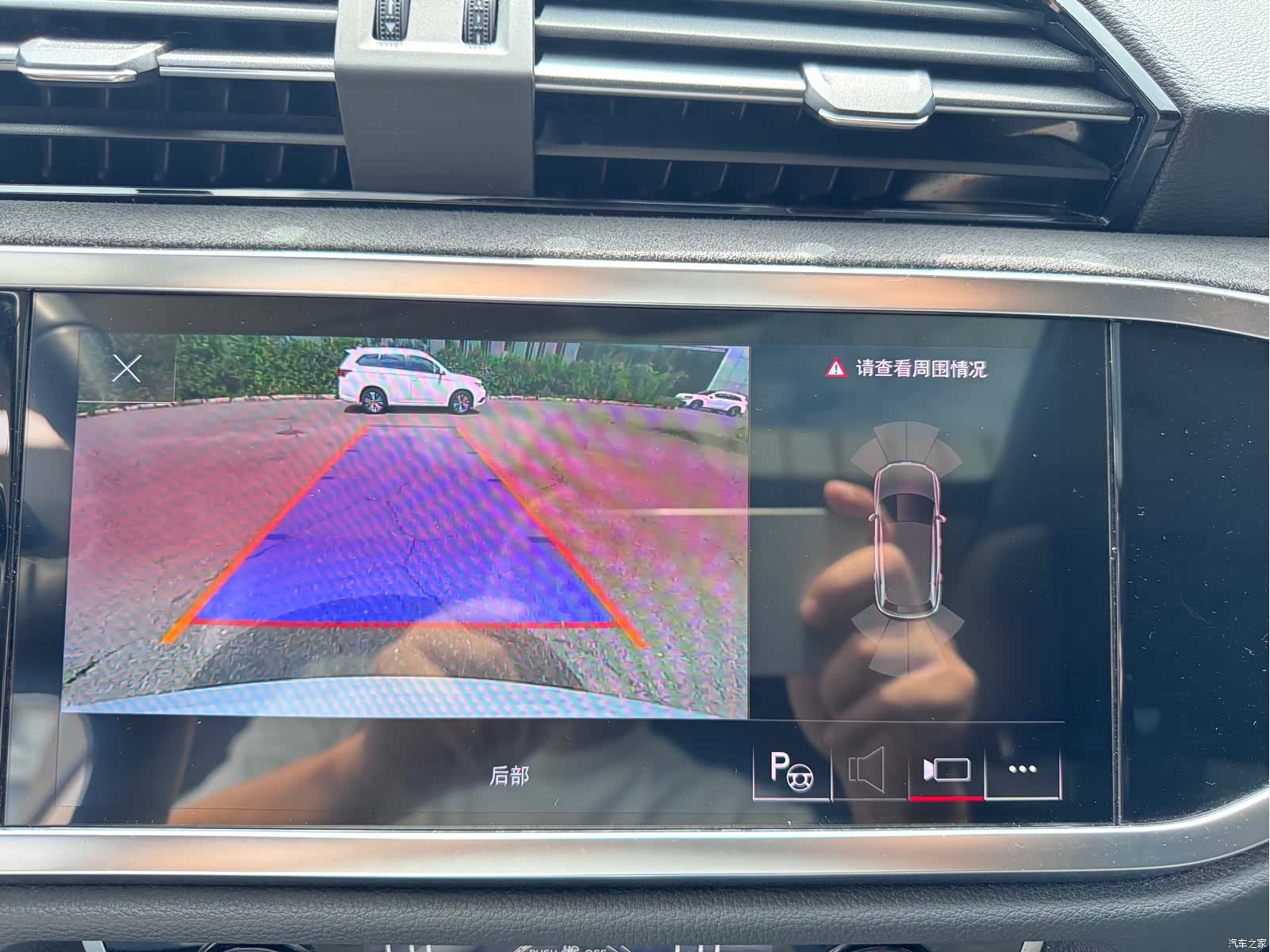 Audi Q3, 2022 19