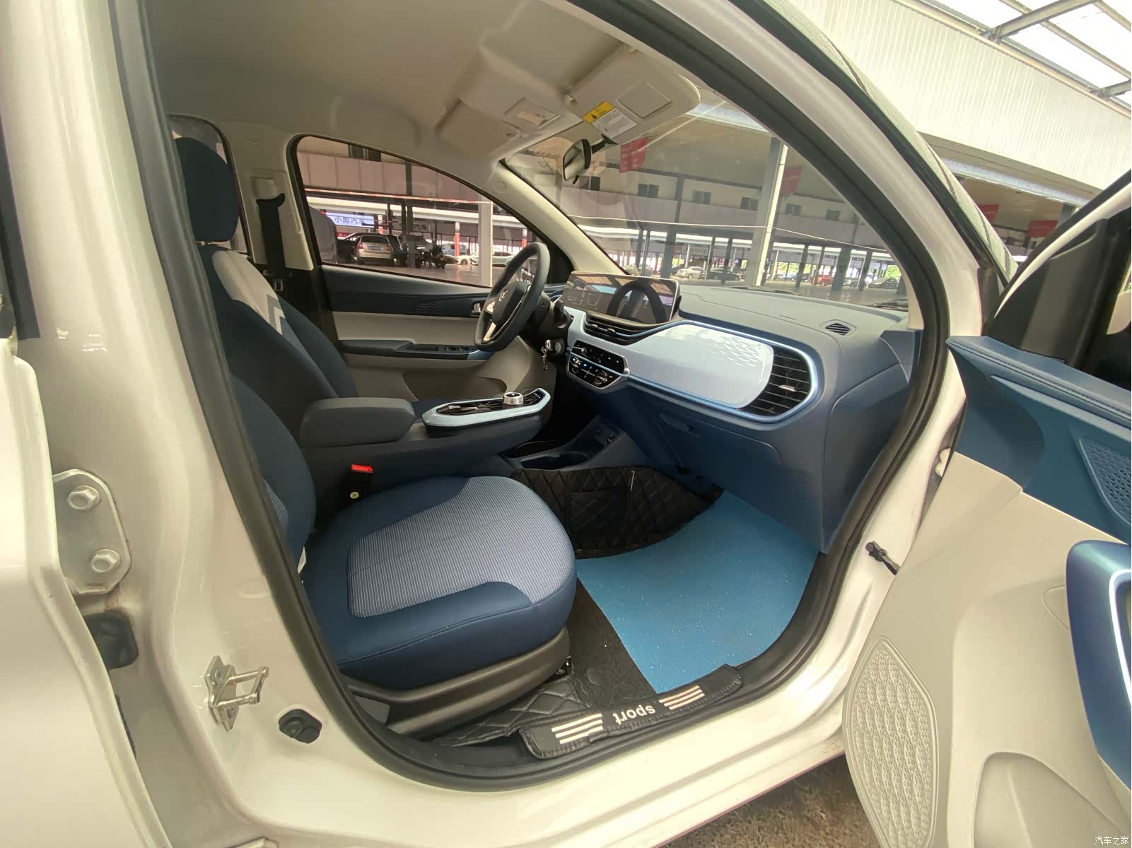 Changan E-Star, 2022 все фото