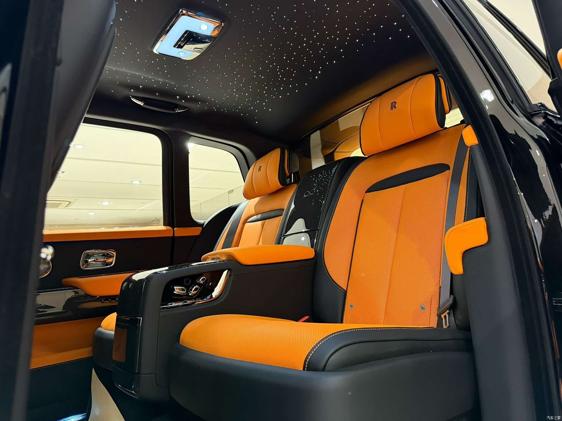 Rolls-Royce Cullinan, 2025 4
