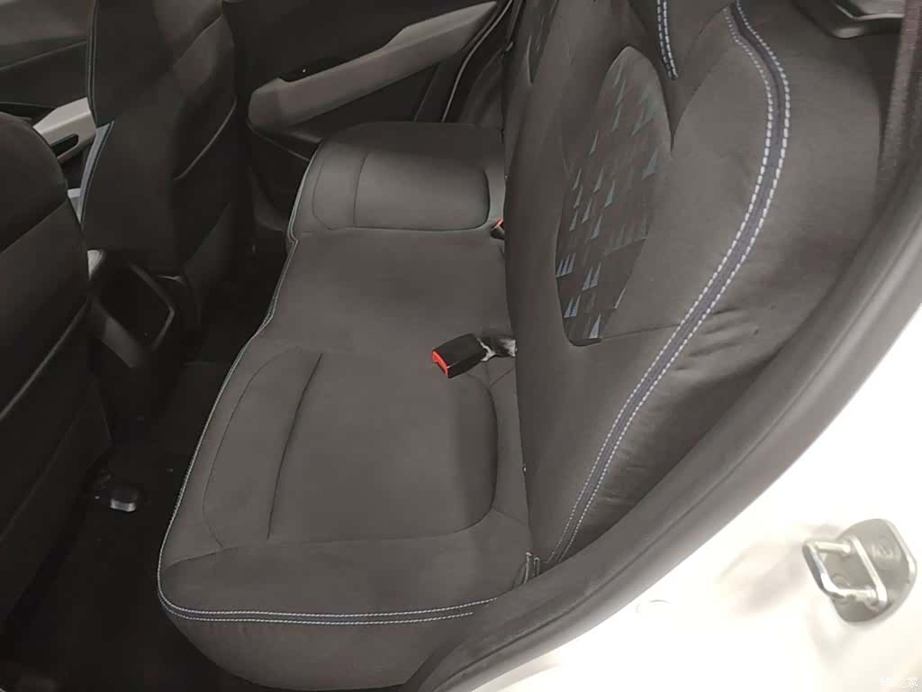 Wuling 510, 2022 13