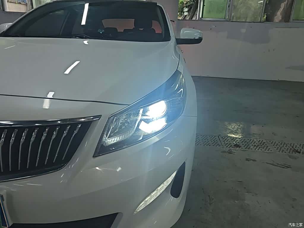 Kia GLS, 2019 18