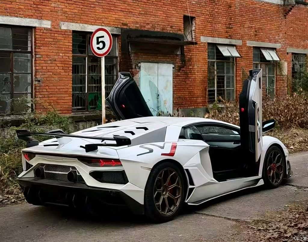 Lamborghini Aventador, 2013 все фото