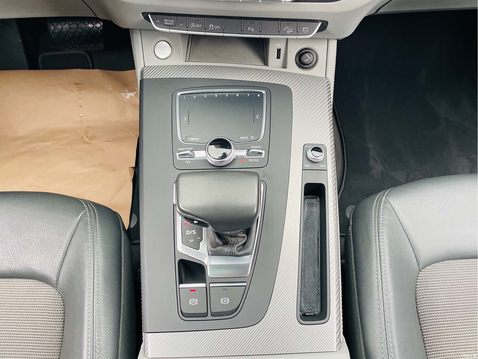Audi Q5L, 2019 14