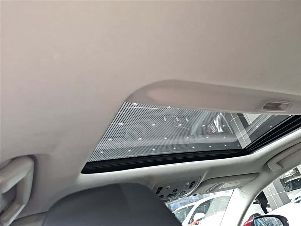 Lexus IS, 2019 18