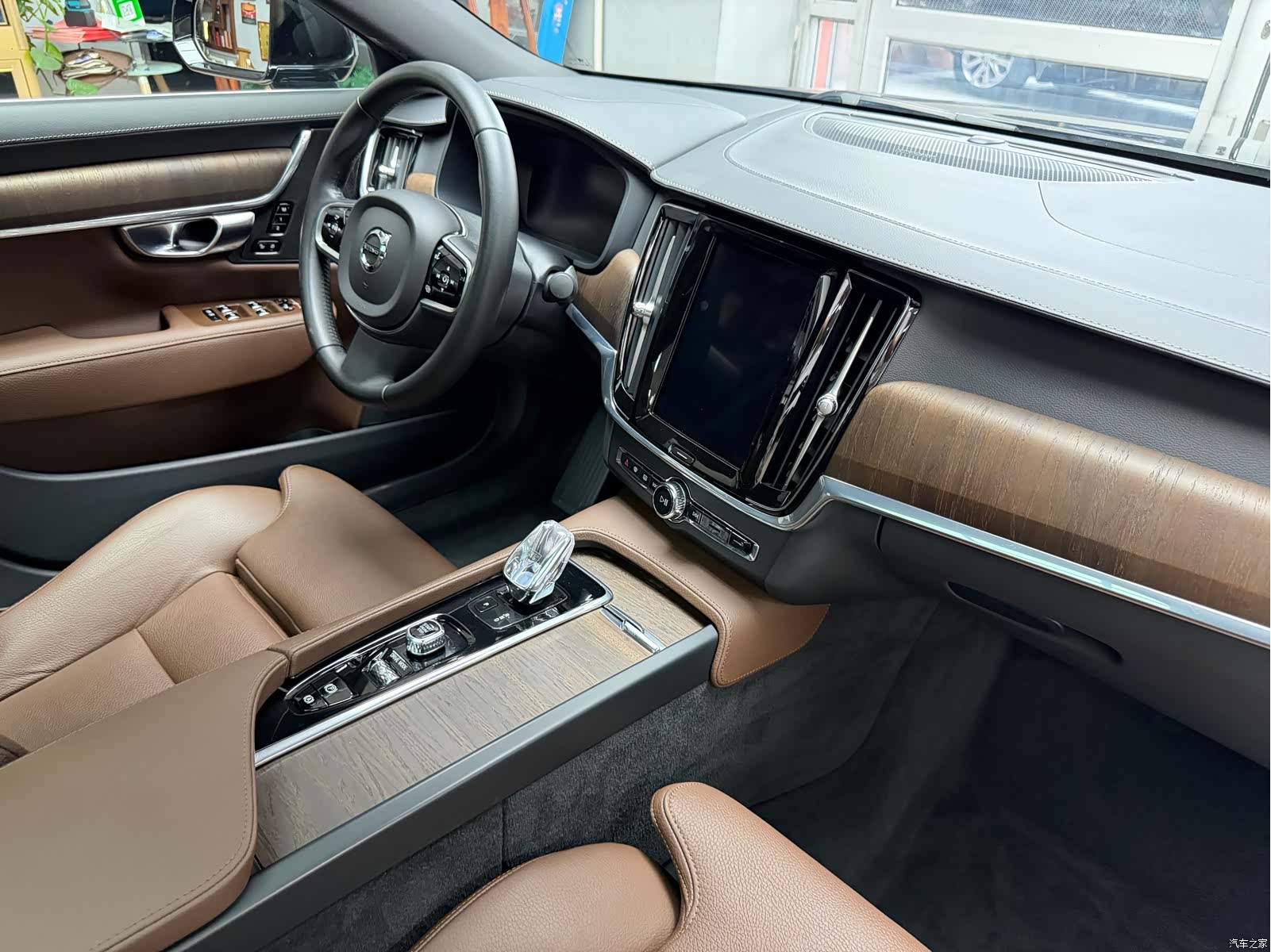 Volvo S90, 2021 32
