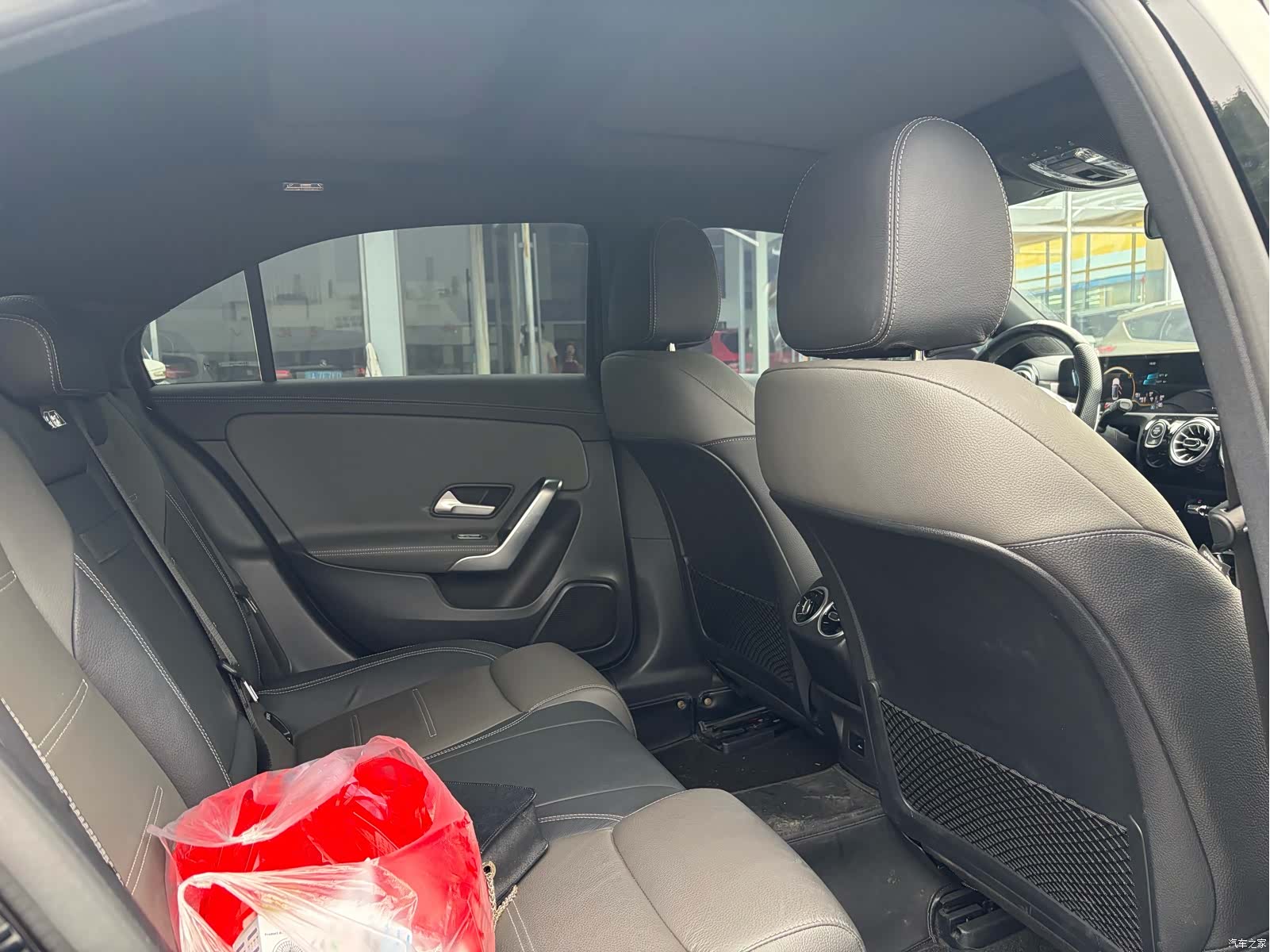 Mercedes-Benz A-Class, 2022 4