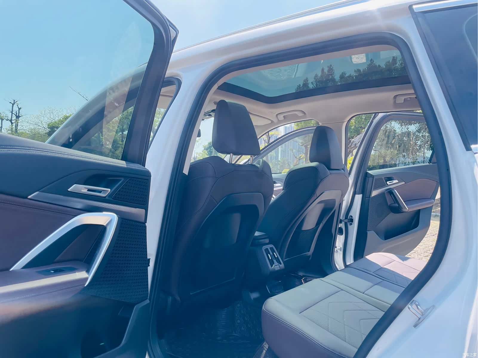 BMW X1, 2023 21