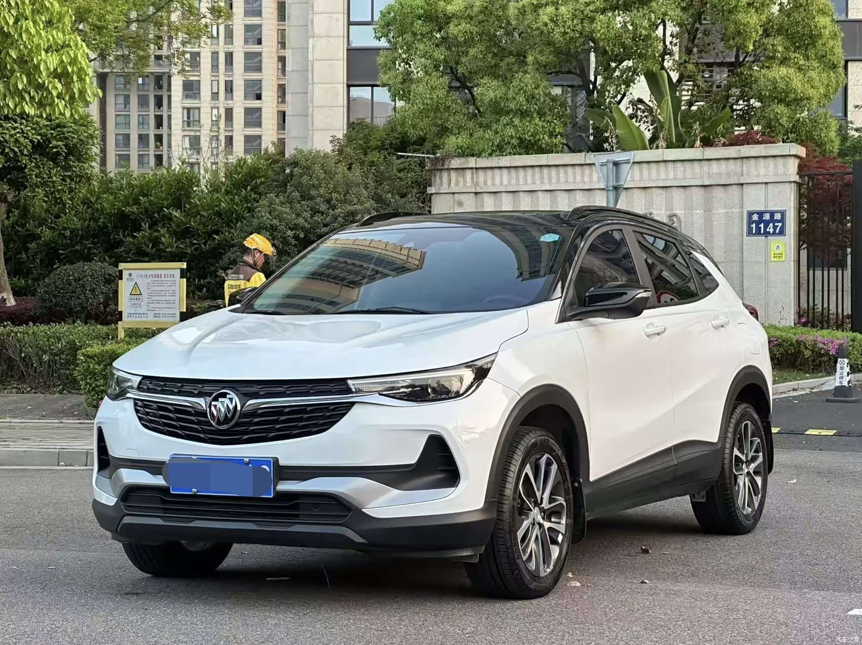 Buick Encore, 2021 1