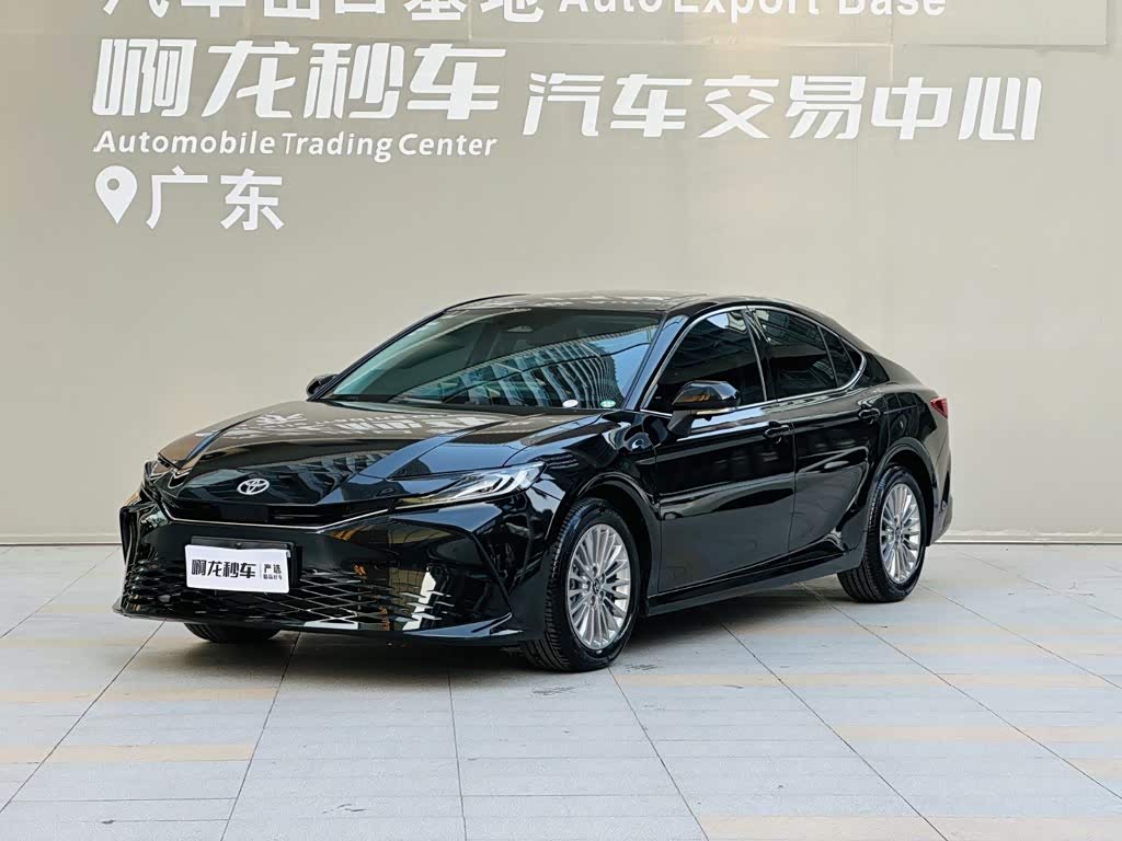 Toyota Camry 2026 2.0GVP Luxury