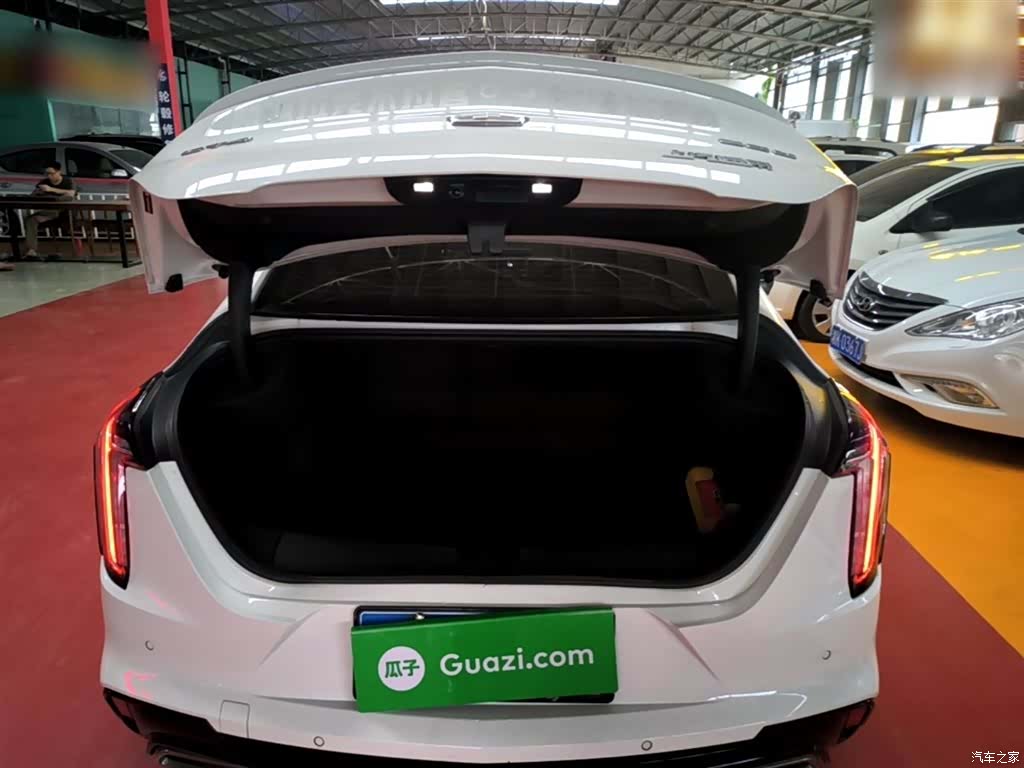 Cadillac CT4, 2021 15