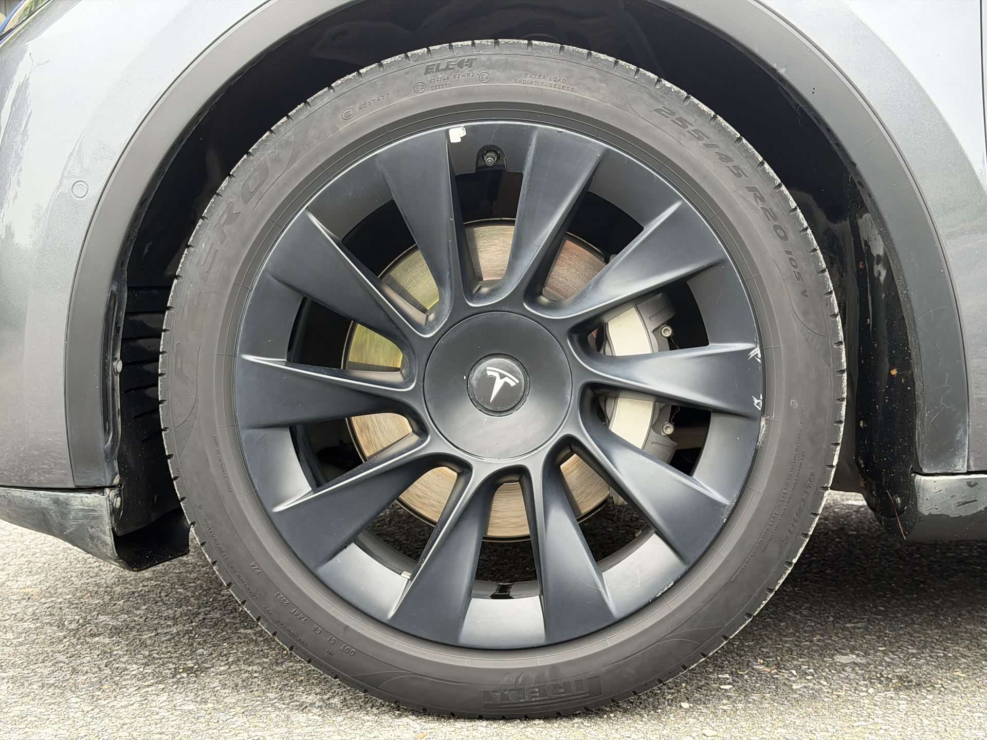 Tesla Model Y, 2021 12