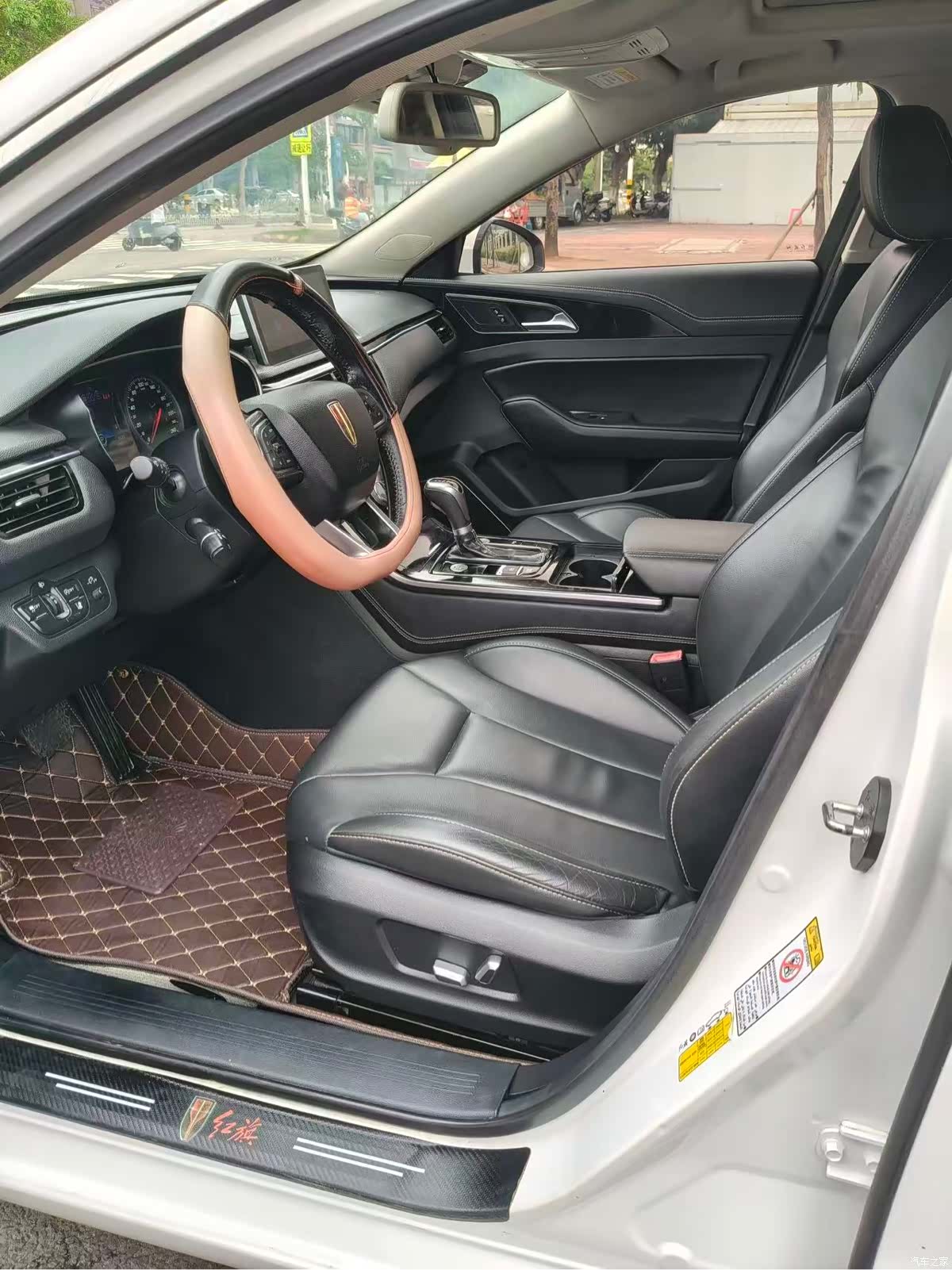 Hongqi H5, 2019 4