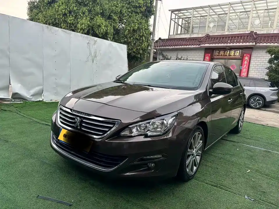Peugeot 408