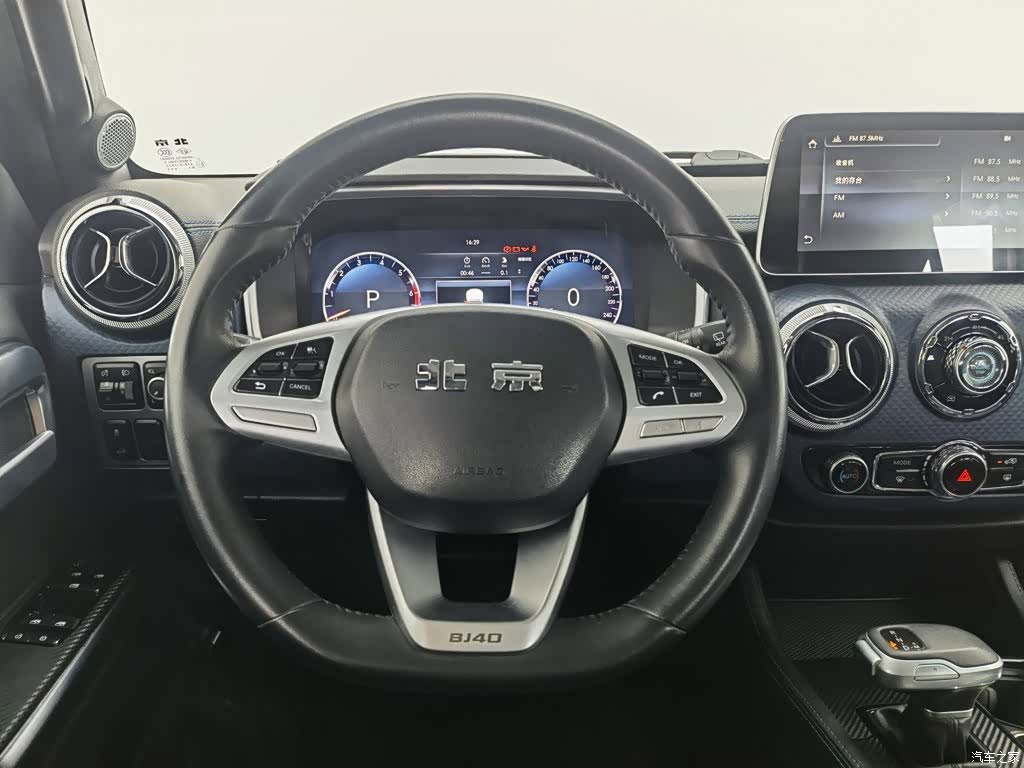 BAIC BJ40, 2021 11