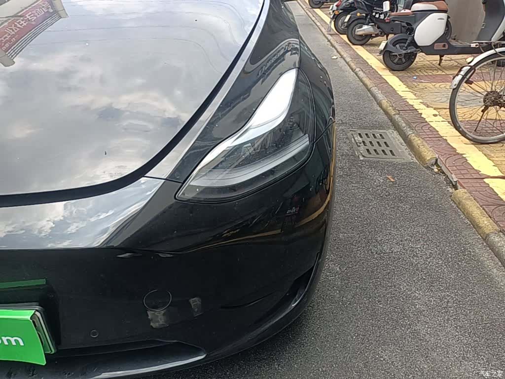 Tesla Model Y, 2023 24