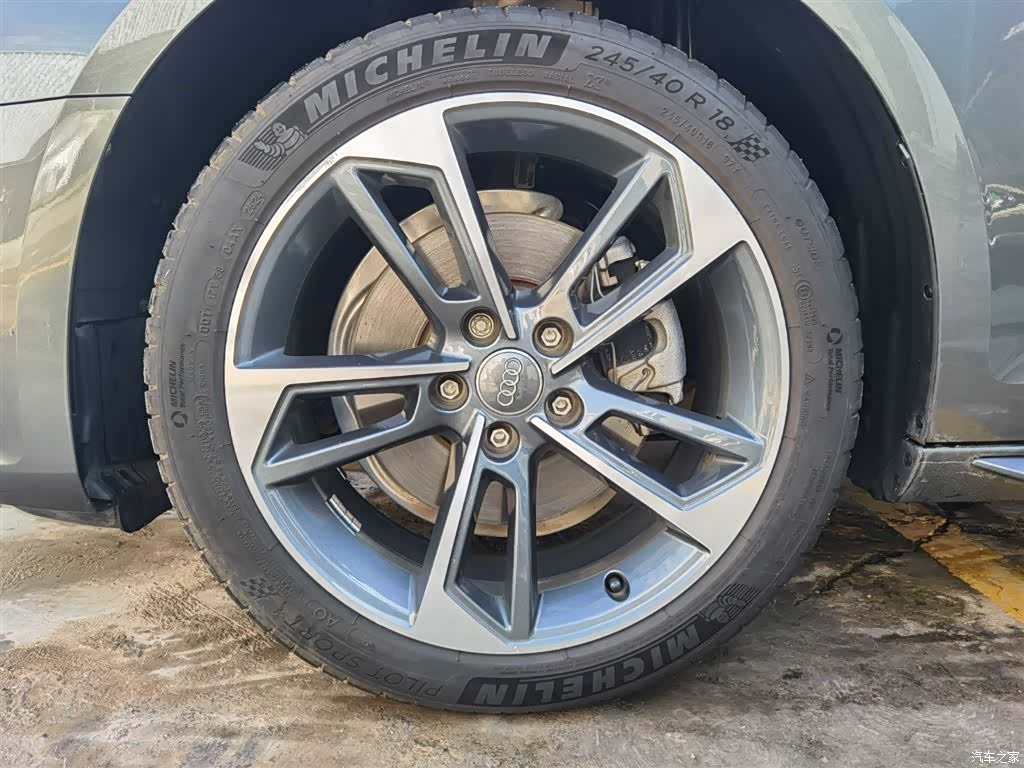 Audi A4L, 2020 29