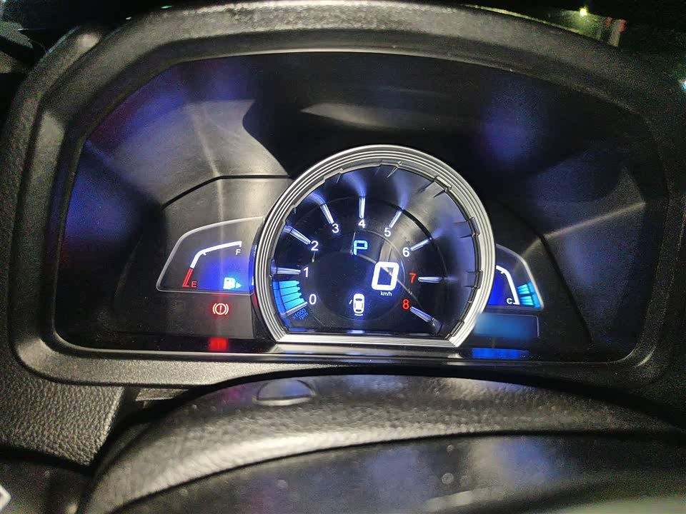 Luxgen Excellent 6 SUV