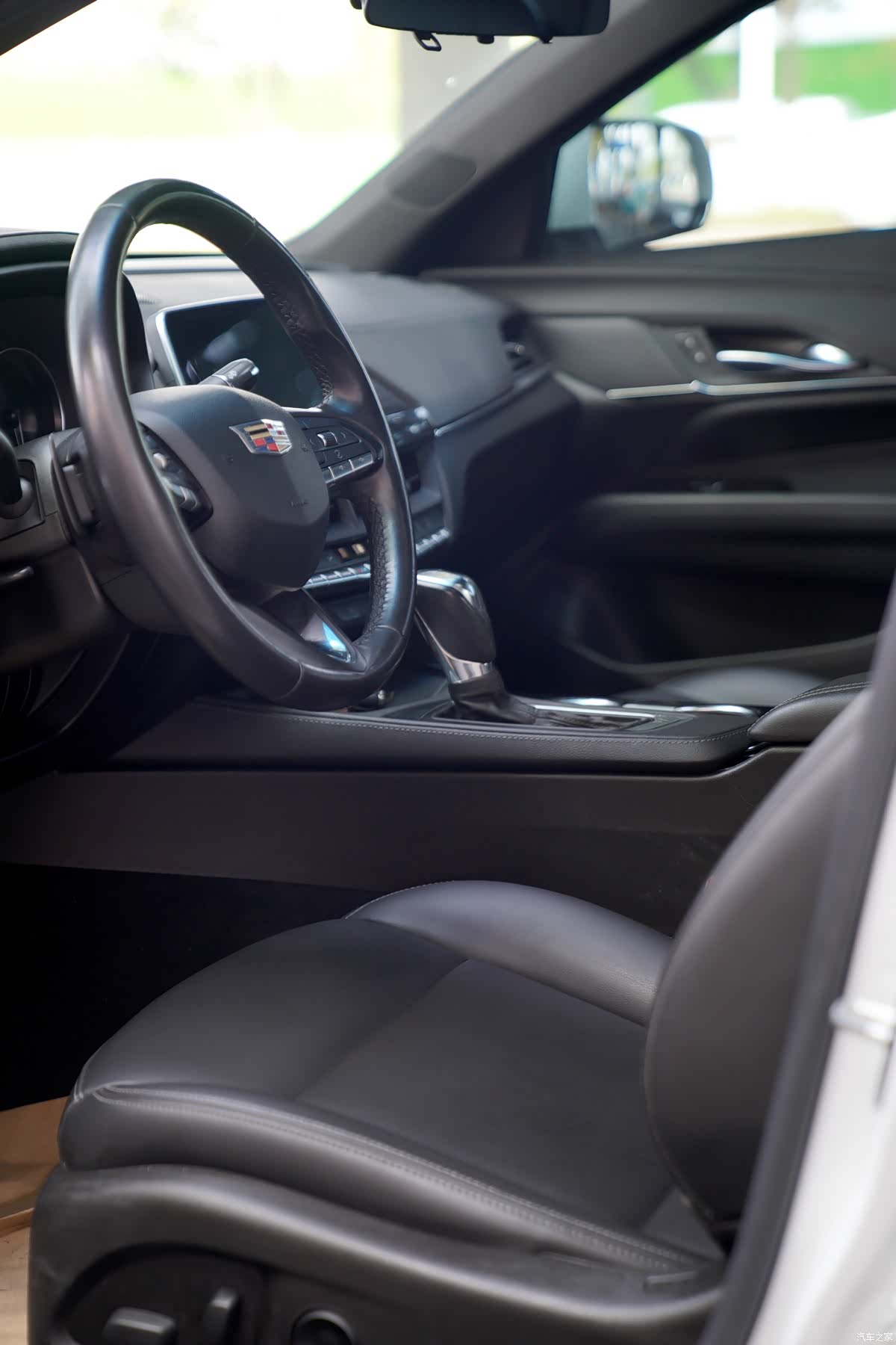 Cadillac CT4, 2020 все фото