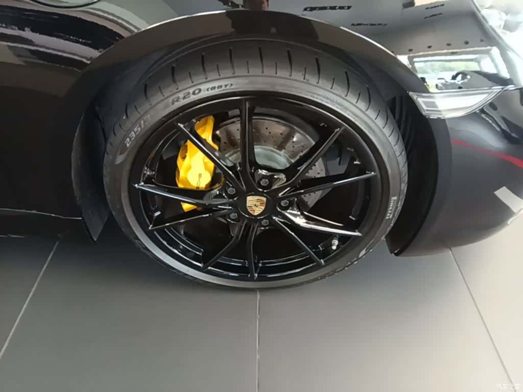 Porsche Cayman, 2025 14
